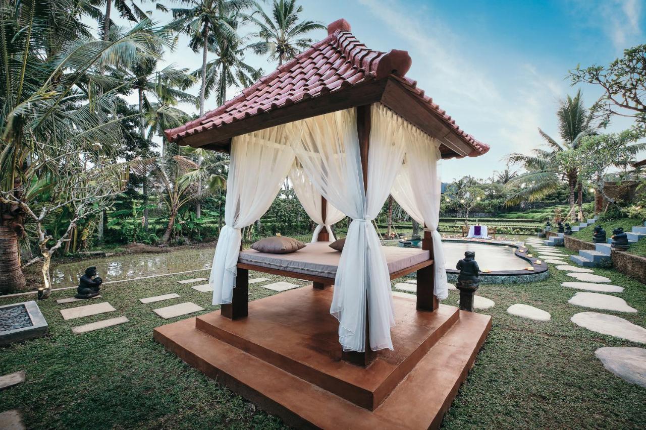 Keraman Suite Ubud エクステリア 写真